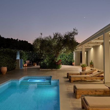 Jasmine Suites With Private Pool Tsilivi  Luaran gambar