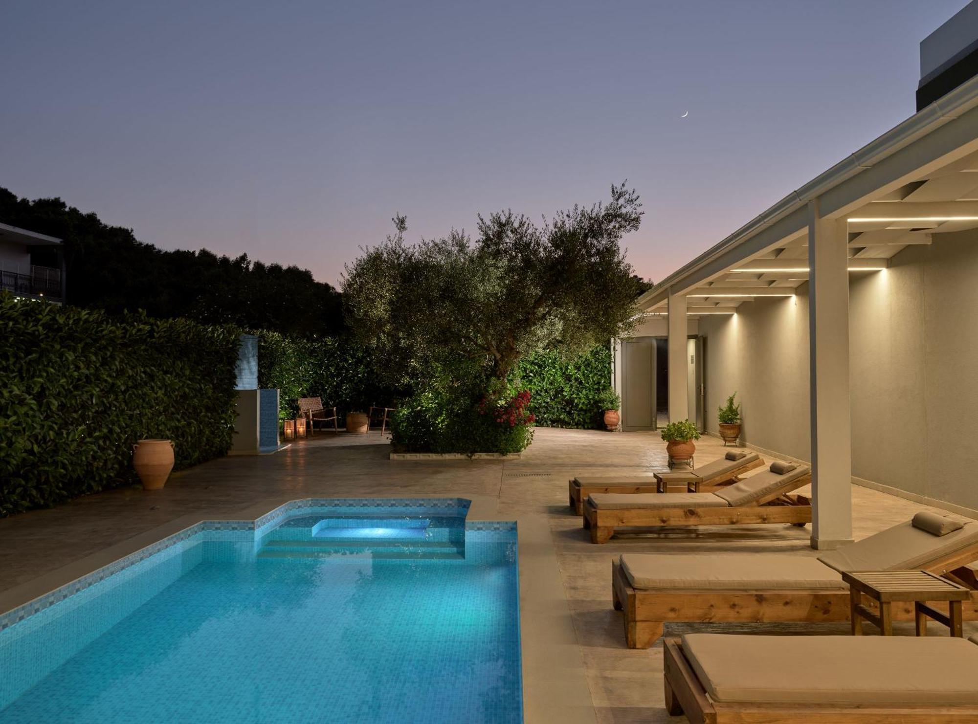 Jasmine Suites With Private Pool Tsilivi  Luaran gambar